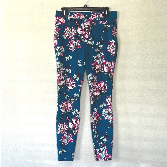 Time and Tru Teal and Pink Skinny Floral‎ Jeans with Stretch - Picture 1 of 6
